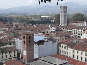 Xtrallusion offers characteristic Bed and Breakfast, B&B, Guest House, Hotel, Albergo and Country Lodge accommodation in Italy. Plus independent self-guided Walking, Adventure, Activity, Skiing and Paragliding Holiday itineraries on the Italian Rivieras, in the Italian Lakes, in the Italian Alps and in some of the most beautiful corners of Italy.